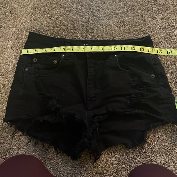 American Eagle Outfitters Black Denim Jean Shorts - Picture 6 of 6